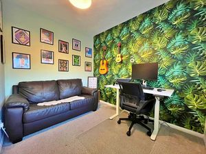 Photo 13- click for photo gallery